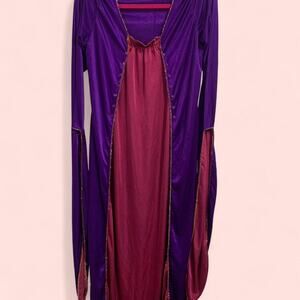 Renaissance-inspired dress with a touch of whimsy costume size small